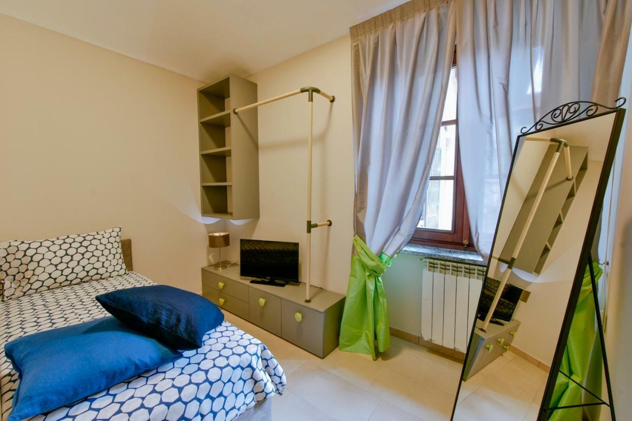 Domus Benefica Apartment Turin Bagian luar foto