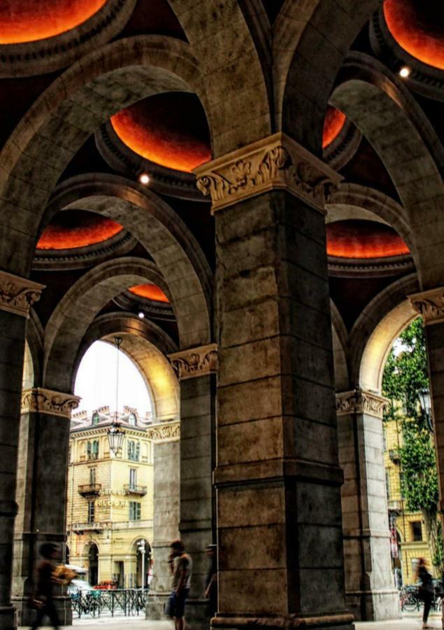 Domus Benefica Apartment Turin Bagian luar foto