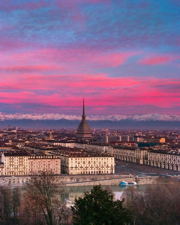 Domus Benefica Apartment Turin Bagian luar foto